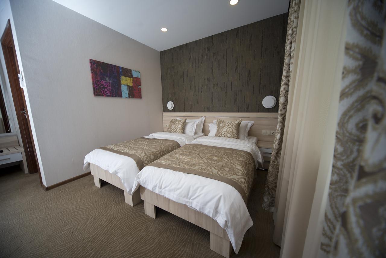 Iberia Didube Hotell Tbilisi Exteriör bild