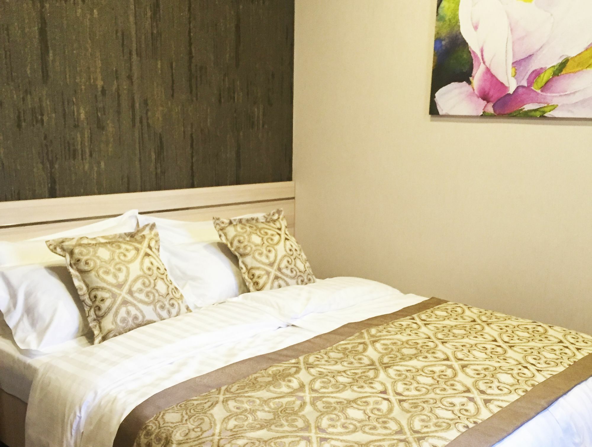 Iberia Didube Hotell Tbilisi Exteriör bild
